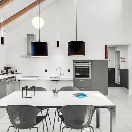 Lovely In With Kitchen Grenå